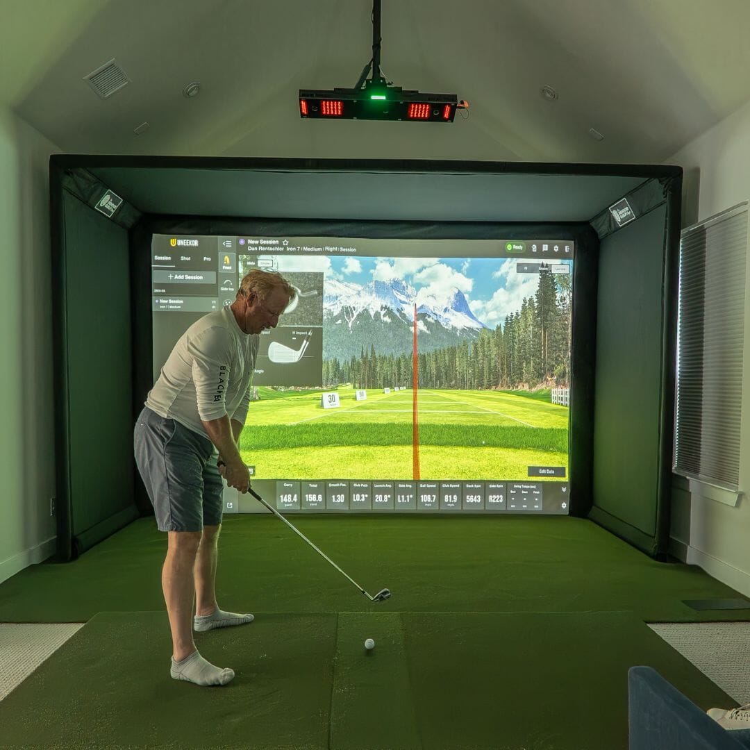 Uneekor EYE XO2 Commercial Golf Simulator Package